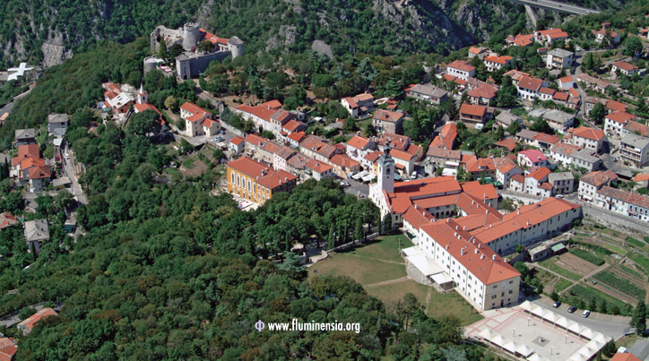 Franjevački samostan i crkva Majke Milosti na Trsatu, koji je poznat i kao hrvatski Nazaret